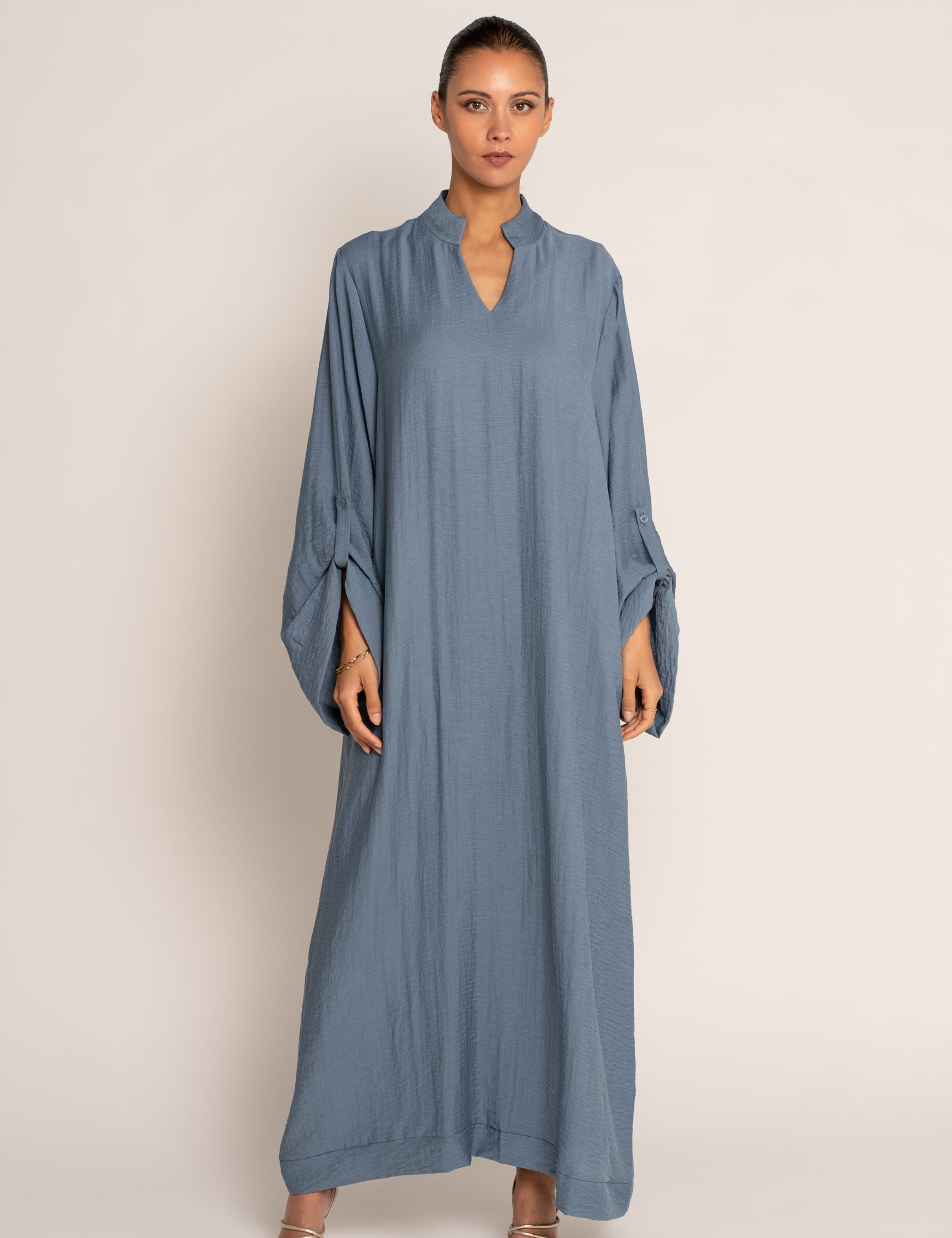Robe Liya