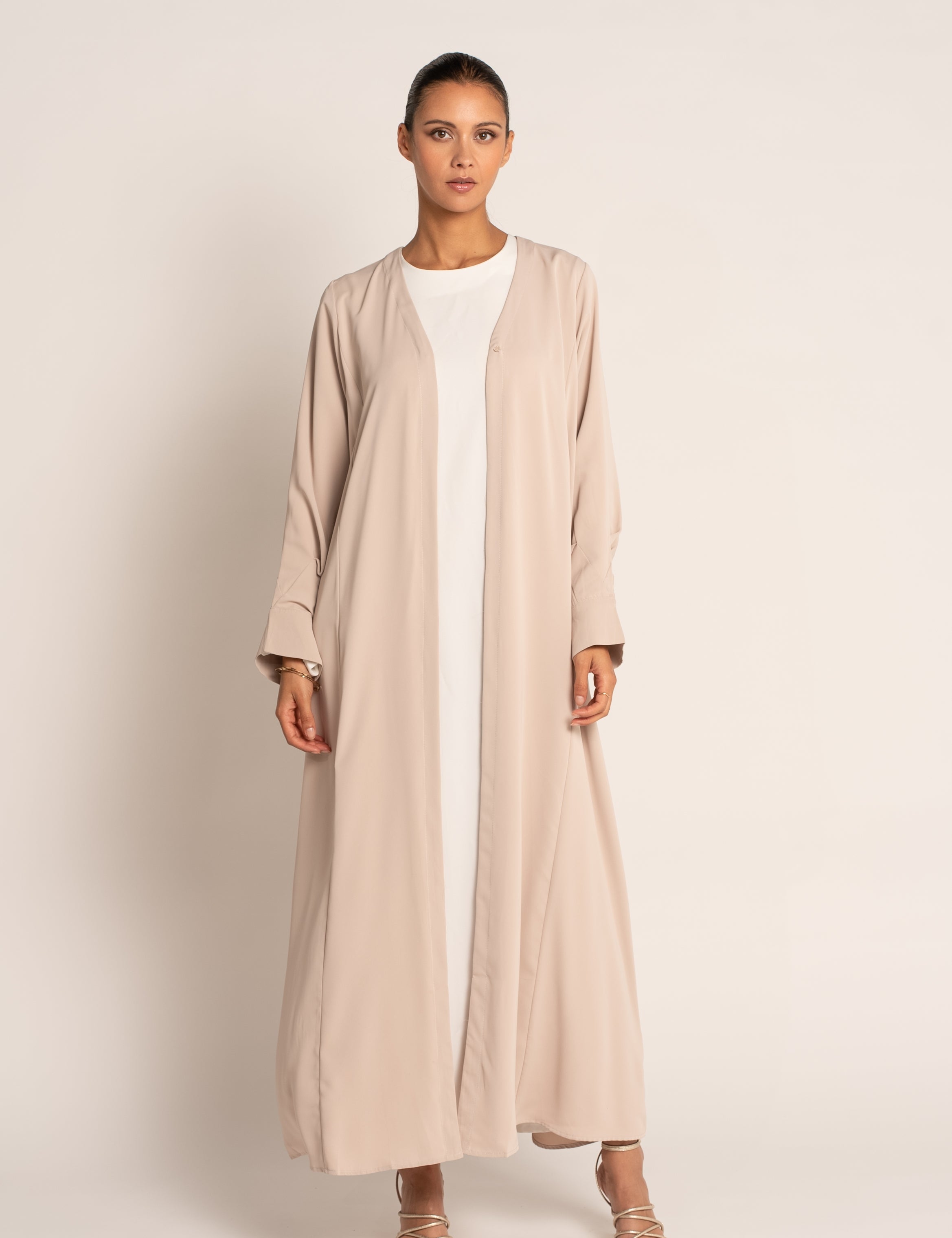 Abaya Maya