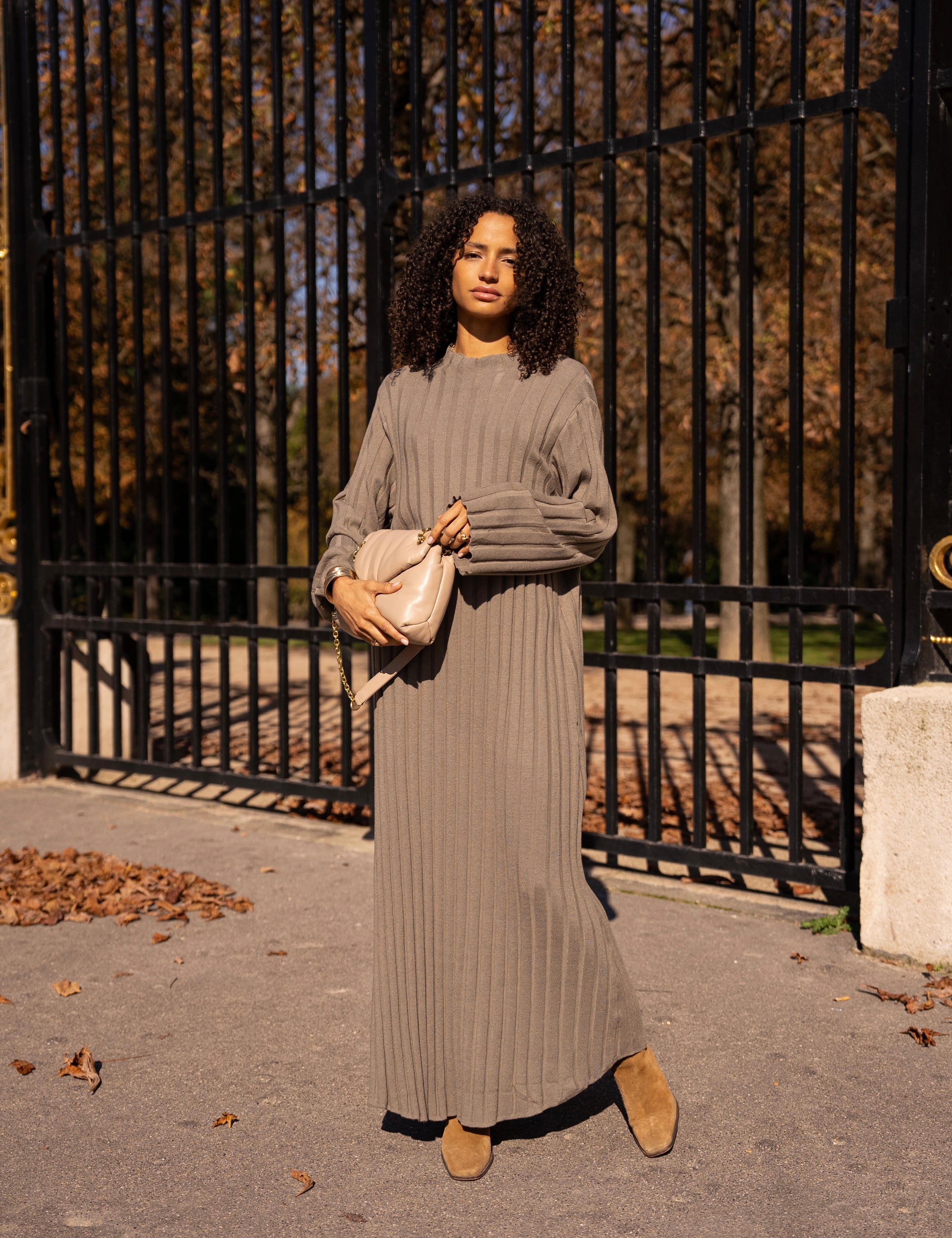 Robe Leila