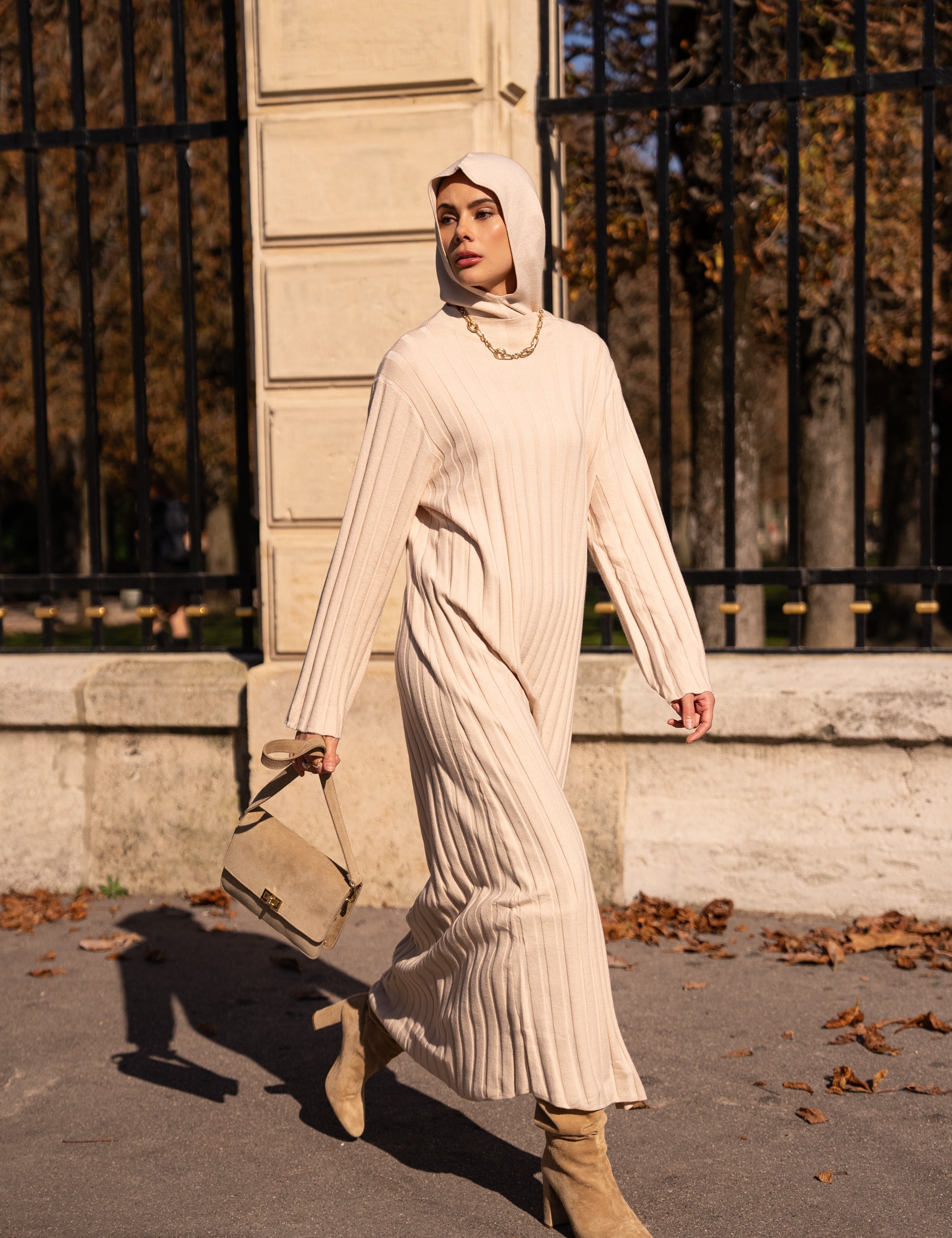 Robe Leila