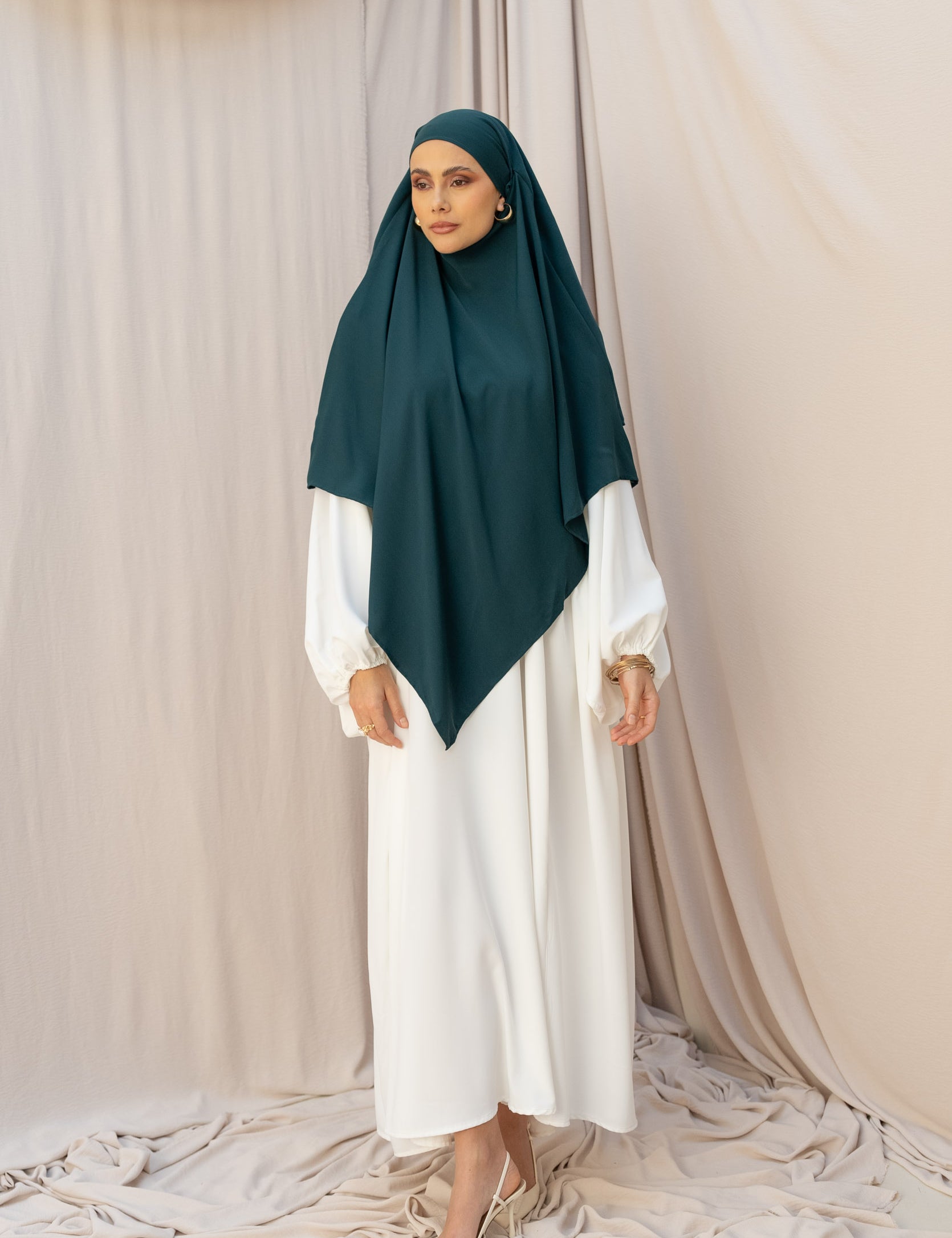 Khimar Sarah